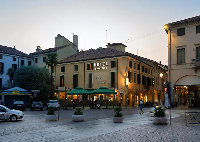 Resort: Hotel Donatello